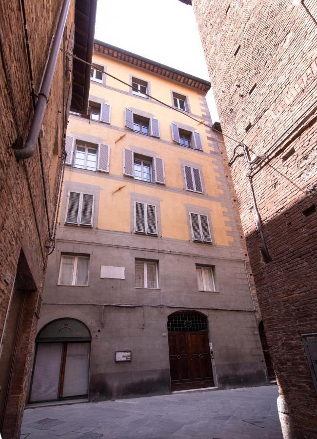 Antica Dimora Del Buongoverno Affittacamere *